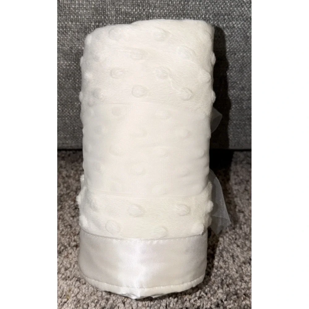 Crib Clouds by Colorado White Cotton Candy Minky Dot Satin baby Crib Blanket NOS